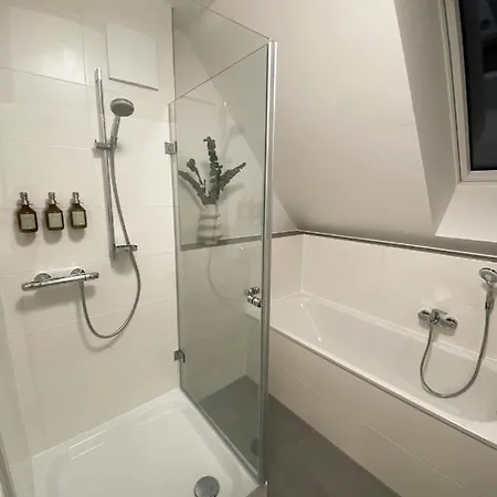 Oasis: Close To Munich - 4 Bedrooms - Kitchen Dachau Exterior photo