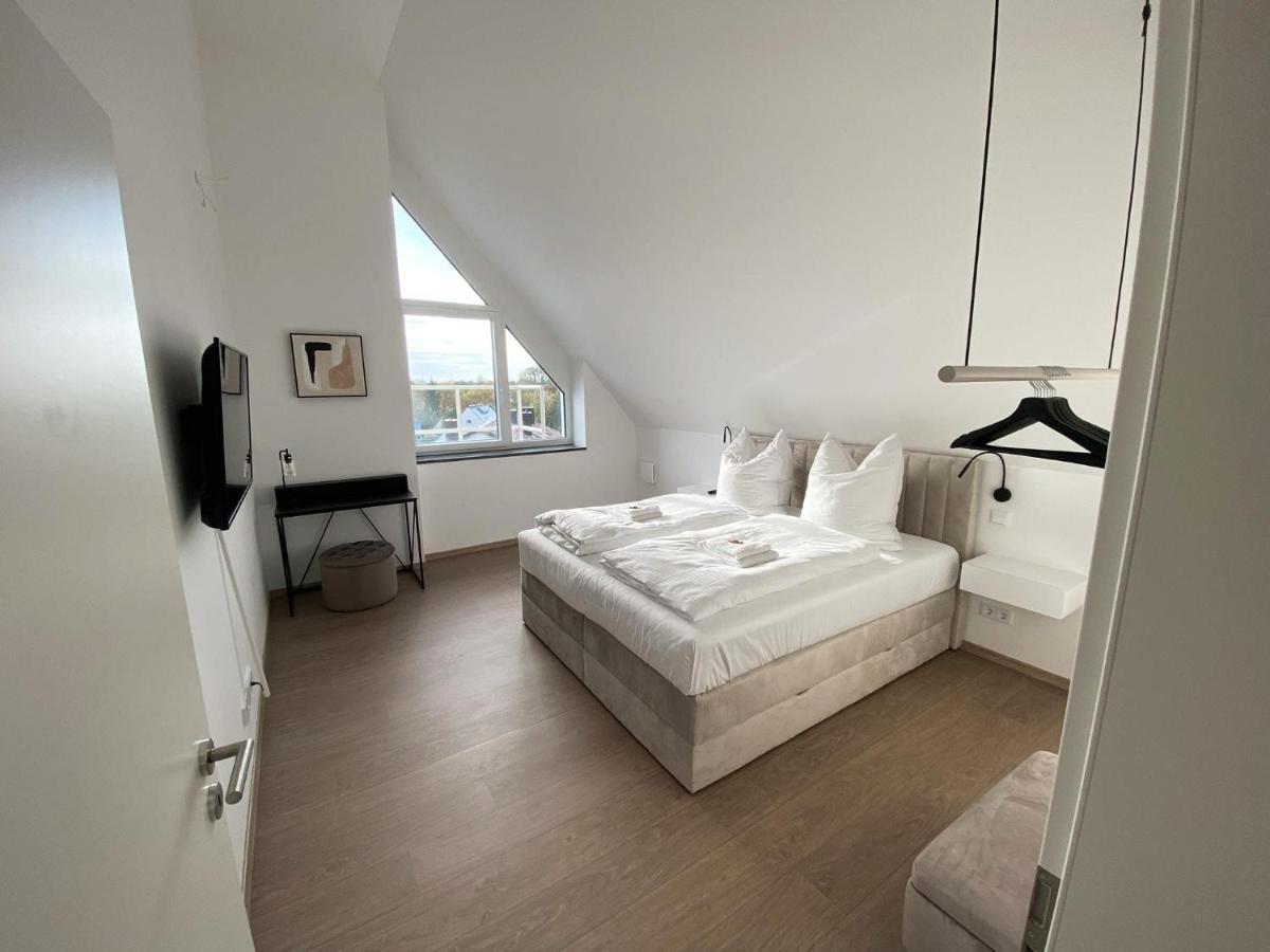Oasis: Close To Munich - 4 Bedrooms - Kitchen * Dachau